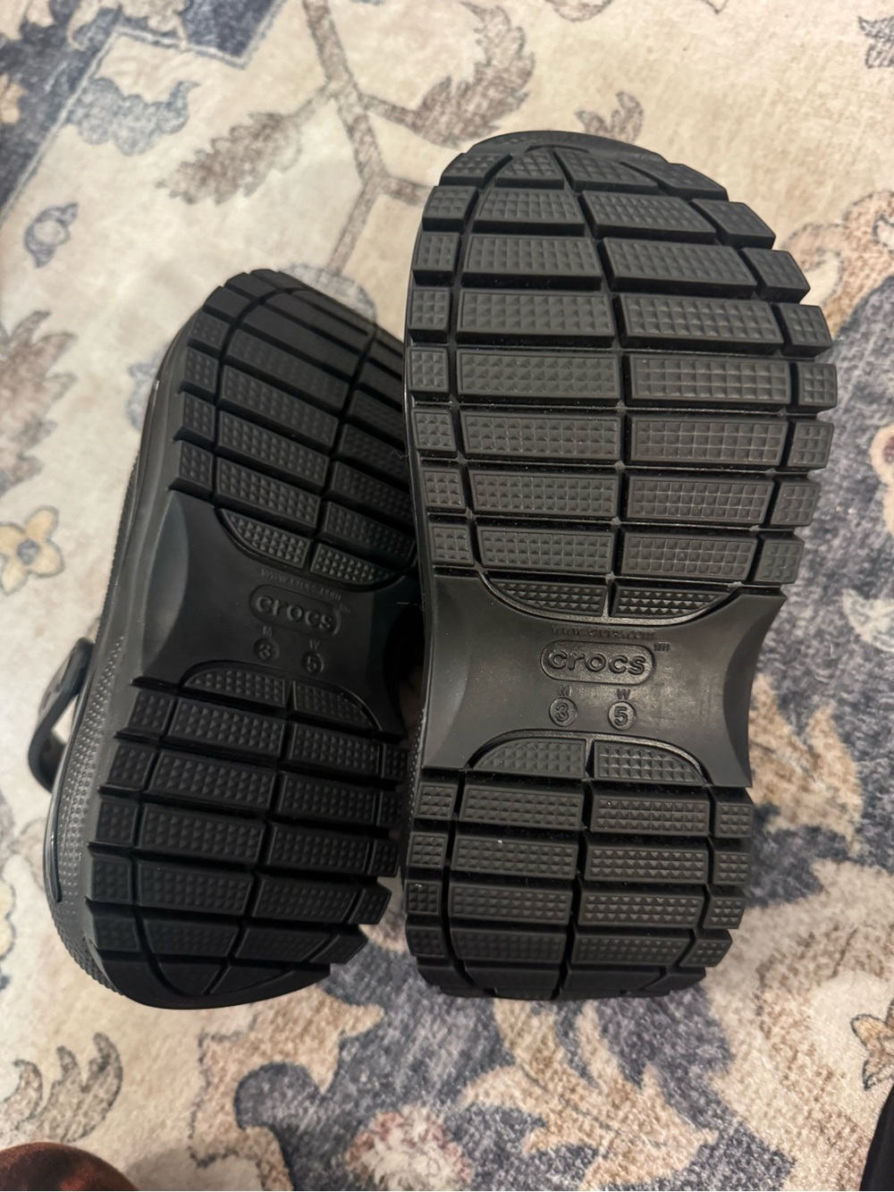 CROCS Mega Crush Clog size 5 never used - Picture 4 of 6